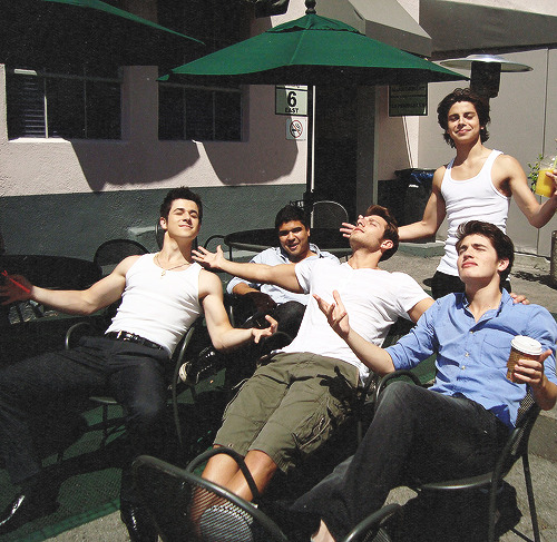 David Henrie And Jake T Austin Shirtless