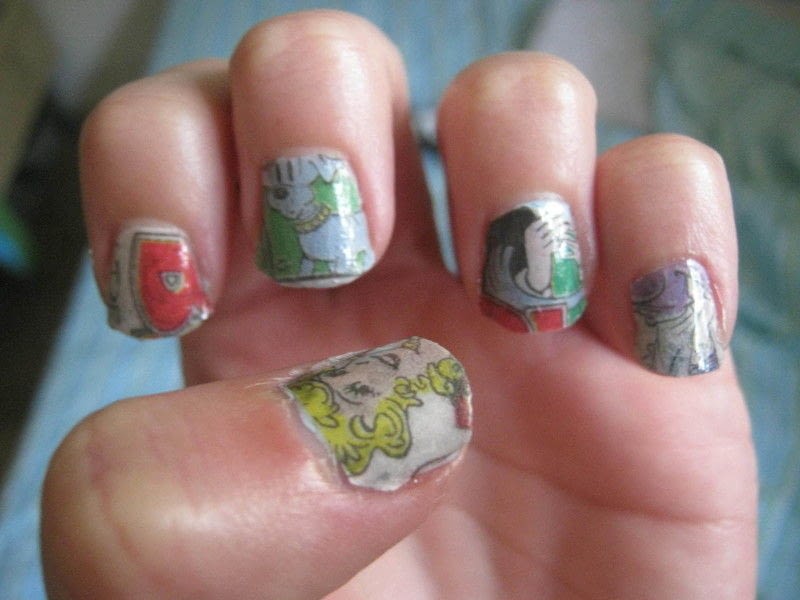 How To Do Newspaper Nails With Water