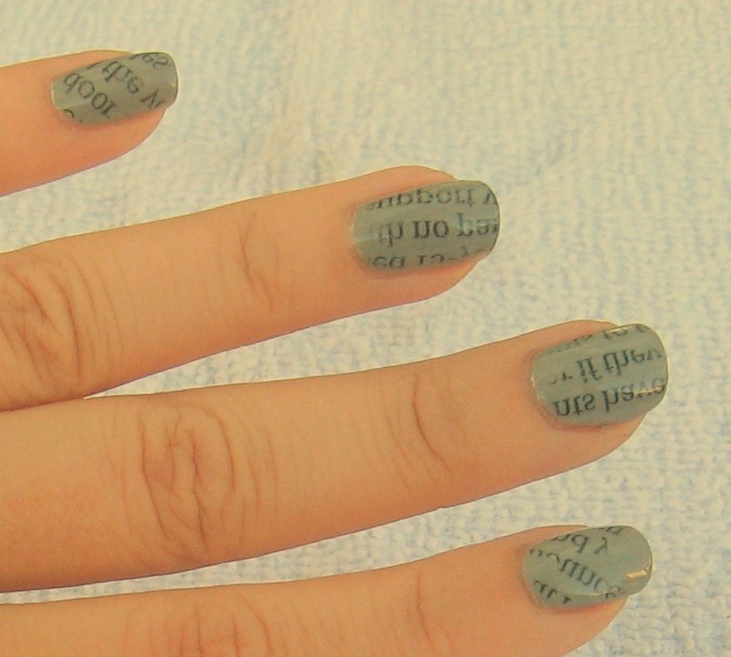 How To Do Newspaper Nails Without Alcohol