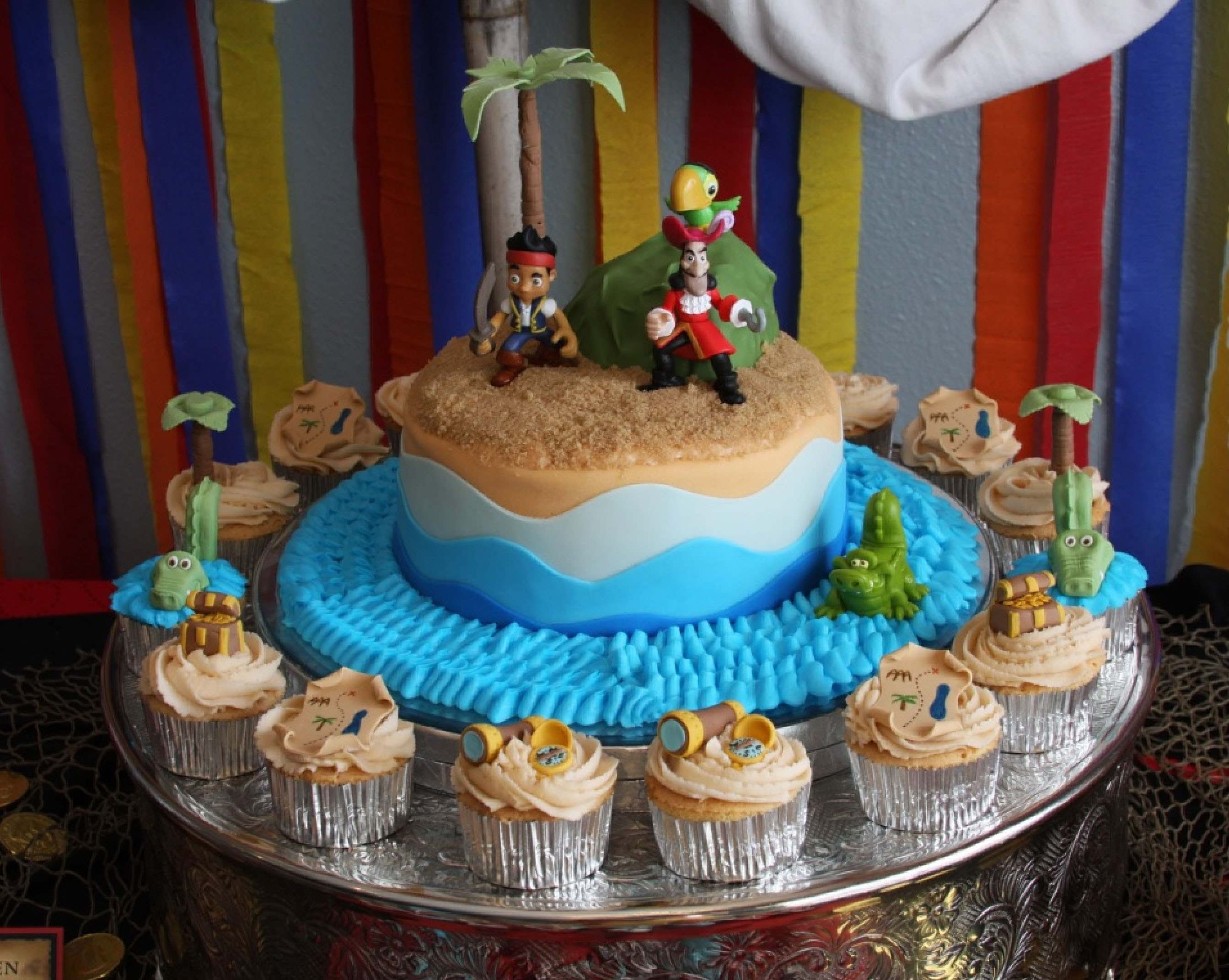 Jake And The Neverland Pirates Cake Designs