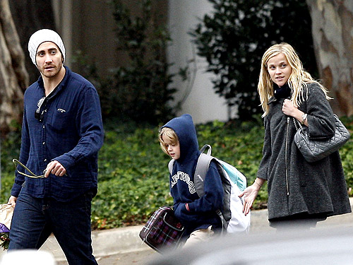 Jake Gyllenhaal And Reese Witherspoon And Kids