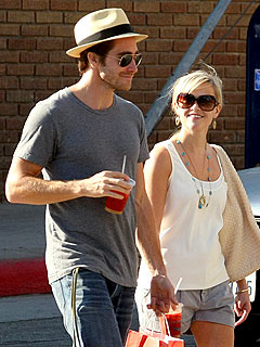 Jake Gyllenhaal And Reese Witherspoon And Kids