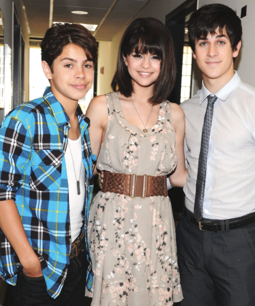 Jake T Austin And Selena Gomez And David Henrie