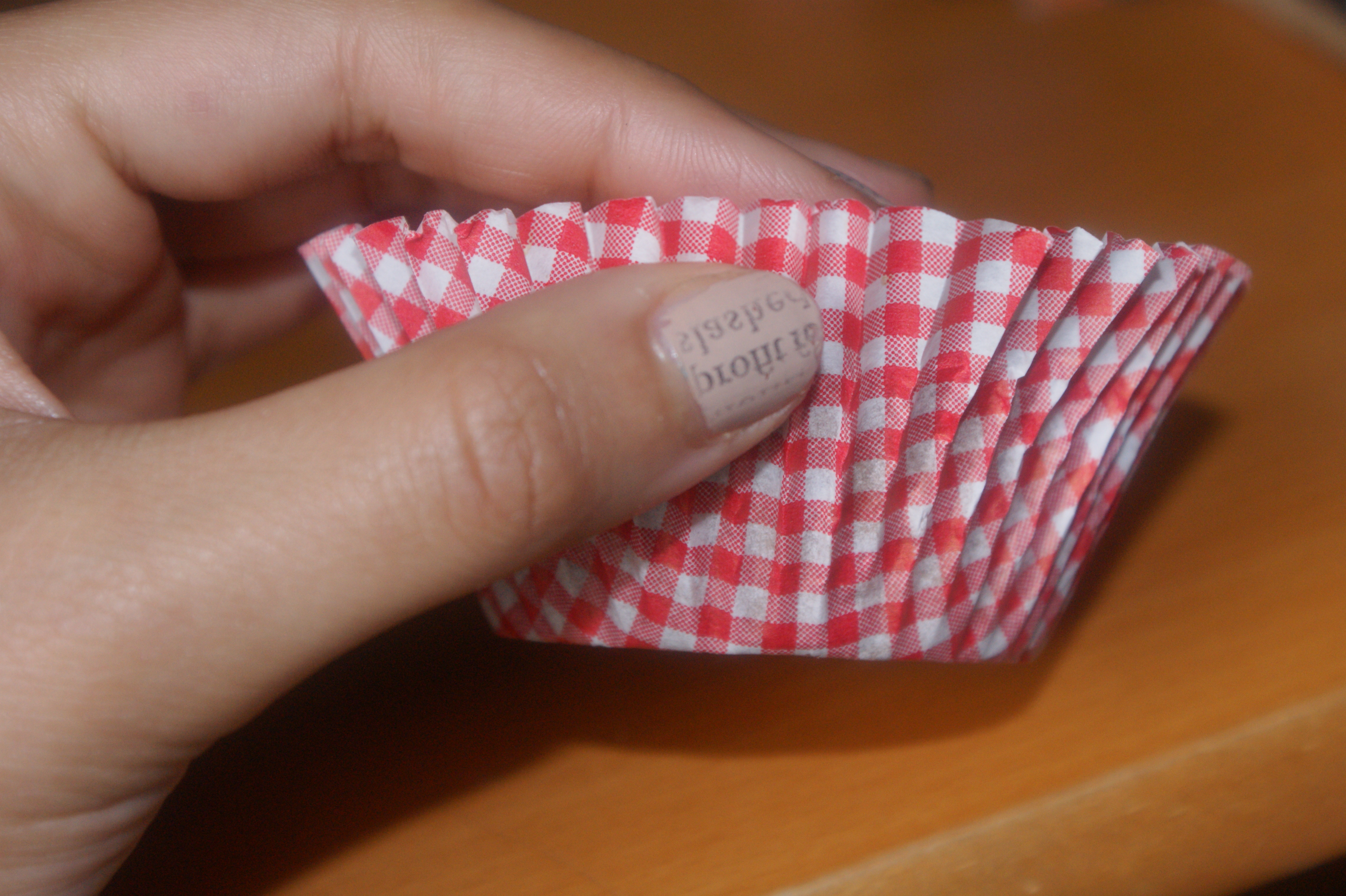 Newspaper Nails Pink