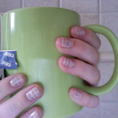 Newspaper Nails Pink