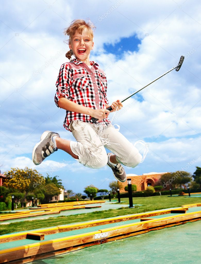 Pictures Of Children Playing In The Park