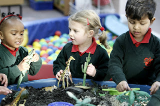 Pictures Of Children Playing Together