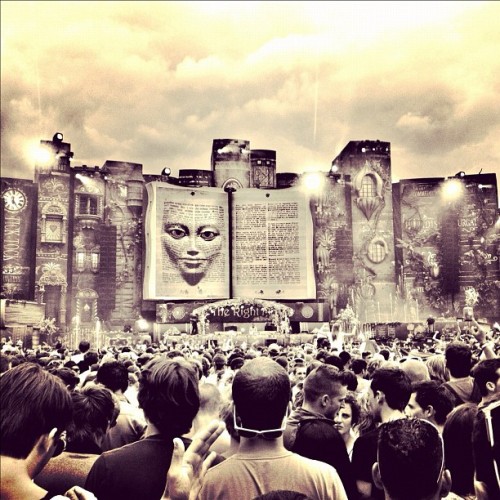 Tomorrowland 2012 Stage Setup