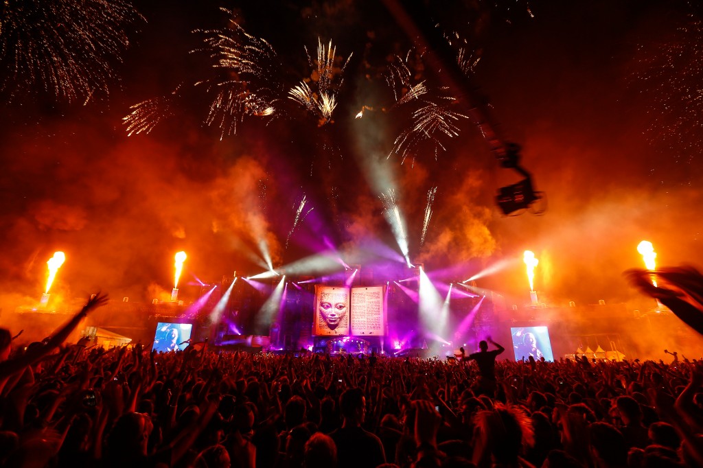 Tomorrowland 2012 Wallpaper Hd